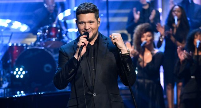 Michael Bublé Leaves Fallon and the Audience Speechless with a Show-Stopping, Heartfelt Performance of “Bring It On Home to Me” That Had Everyone in Awe.