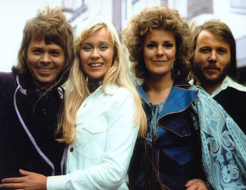 Vintage Photos Show the Styles of Swedish Europop Group ABBA During the 1970s